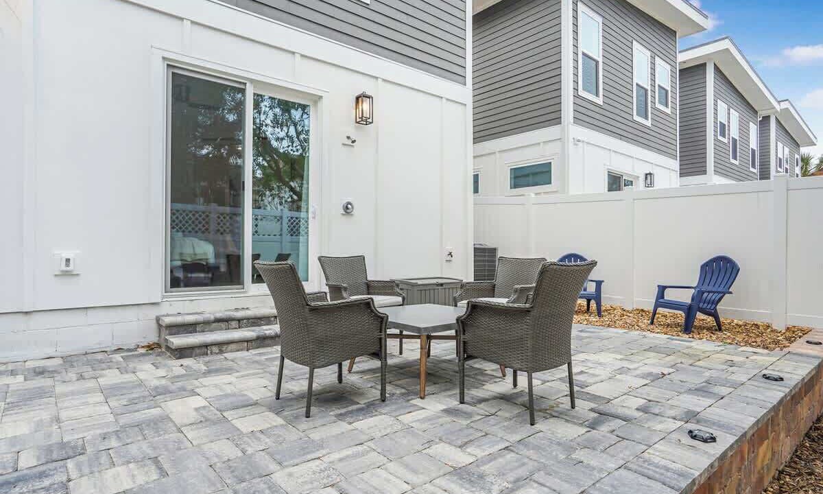 Photo of Patio Balcony in Jacksonville Beach