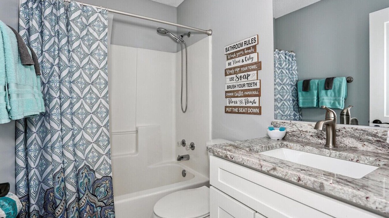 Photo of Bathroom in Navarre