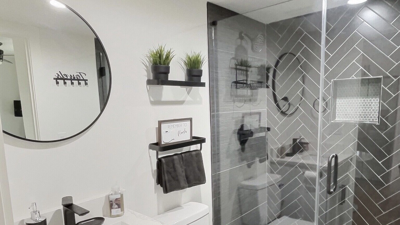 Photo of Bathroom in College Park