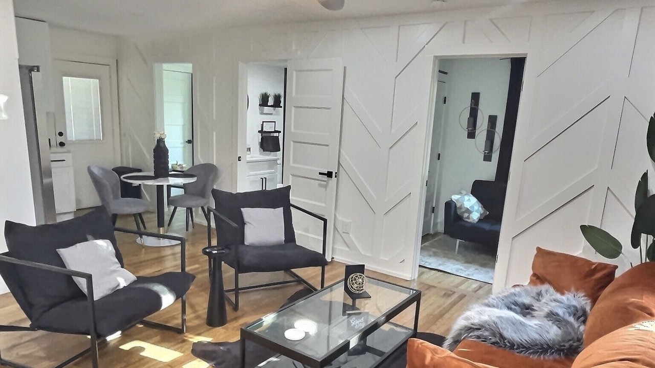 Photo of Livingroom in College Park