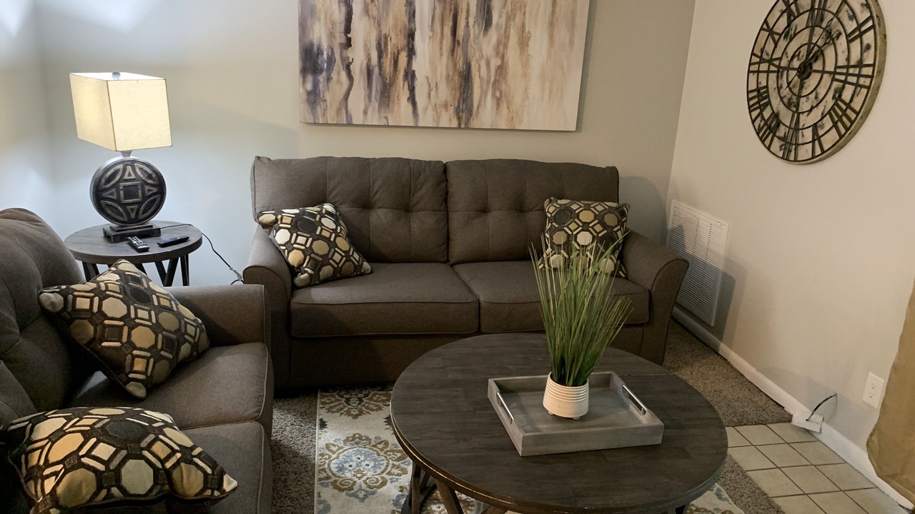Photo of Livingroom in Enterprise