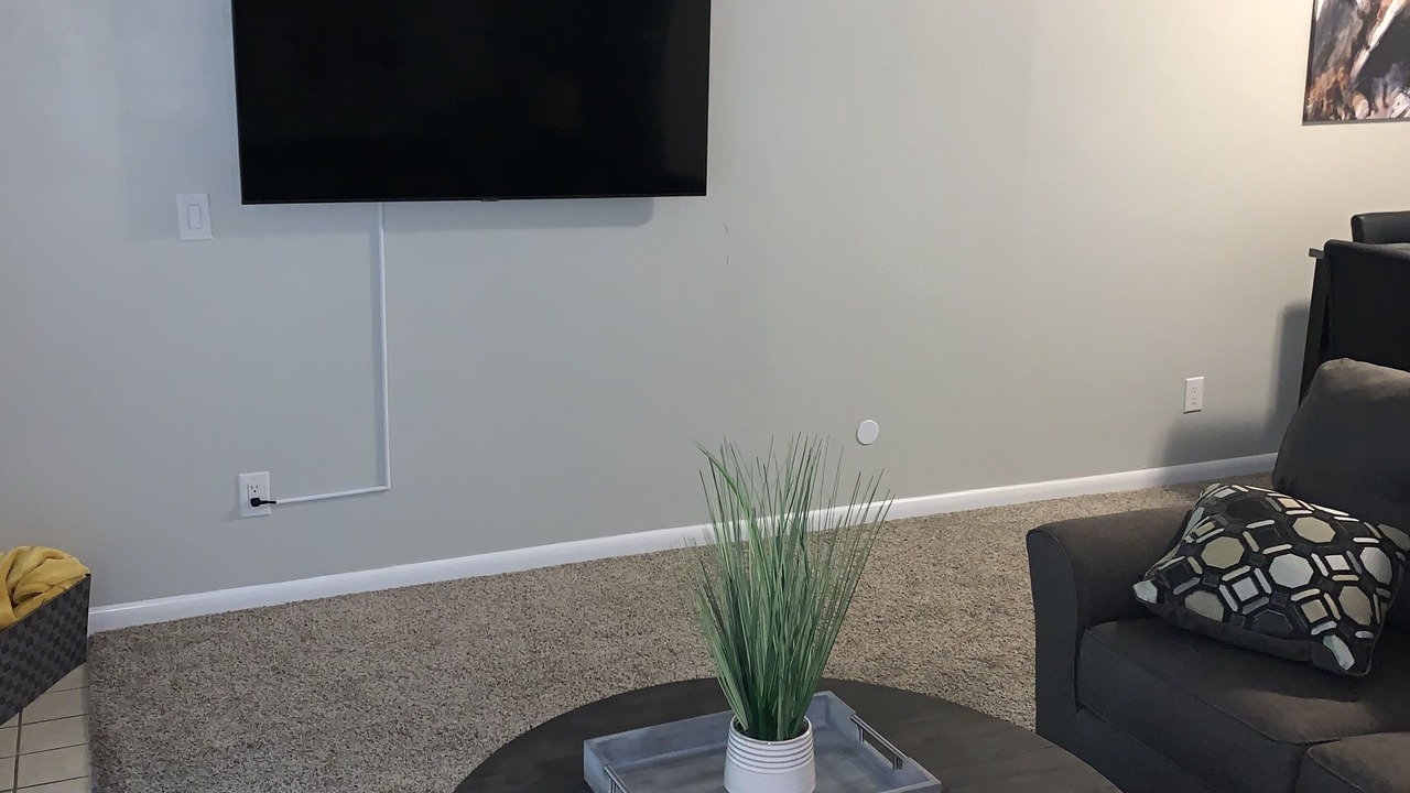 Photo of Livingroom in Enterprise