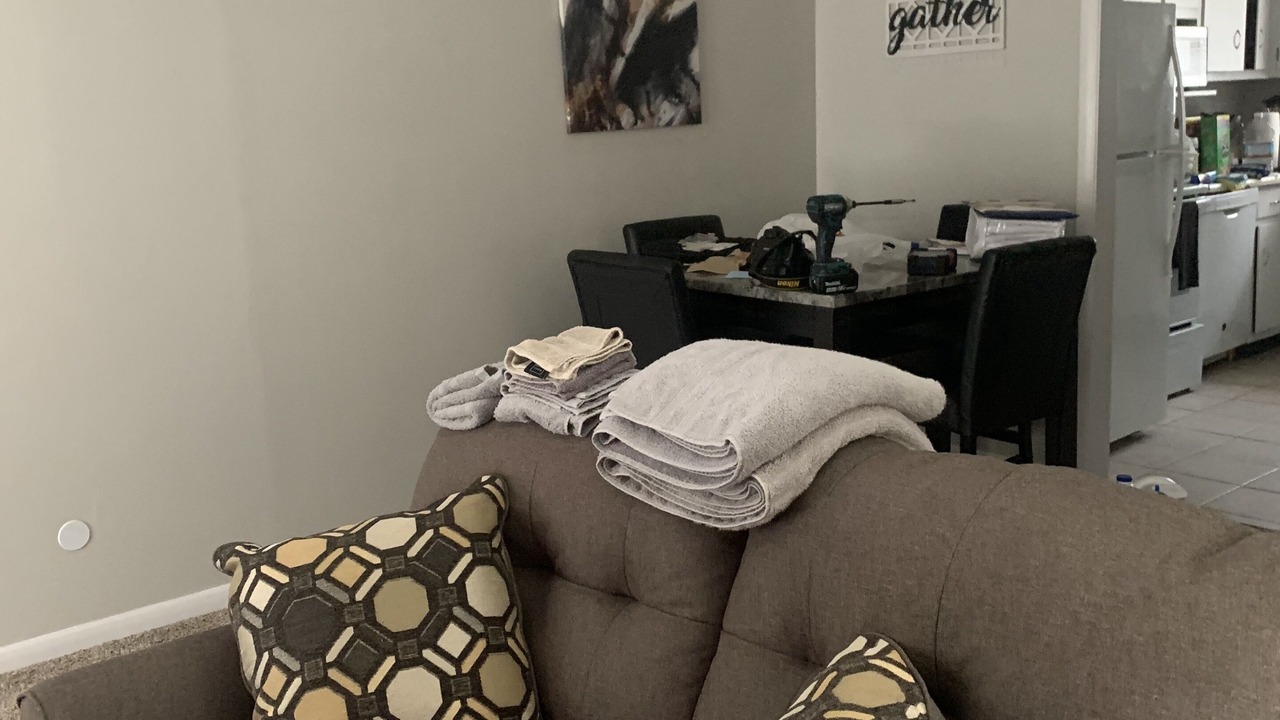 Photo of Livingroom in Enterprise