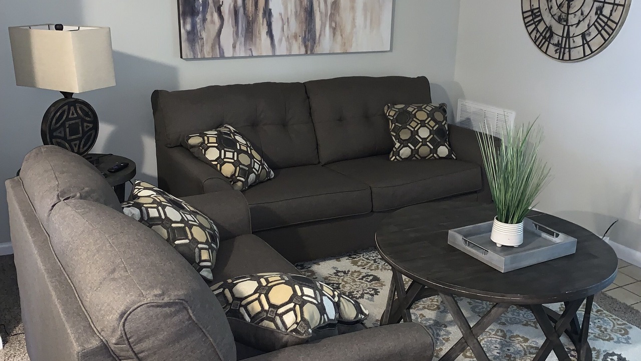 Photo of Livingroom in Enterprise