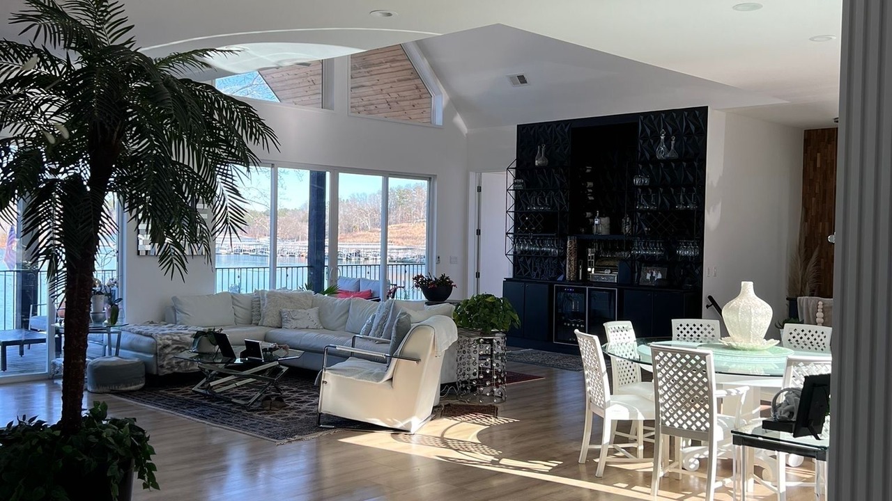Photo of Bedroom in Six Mile