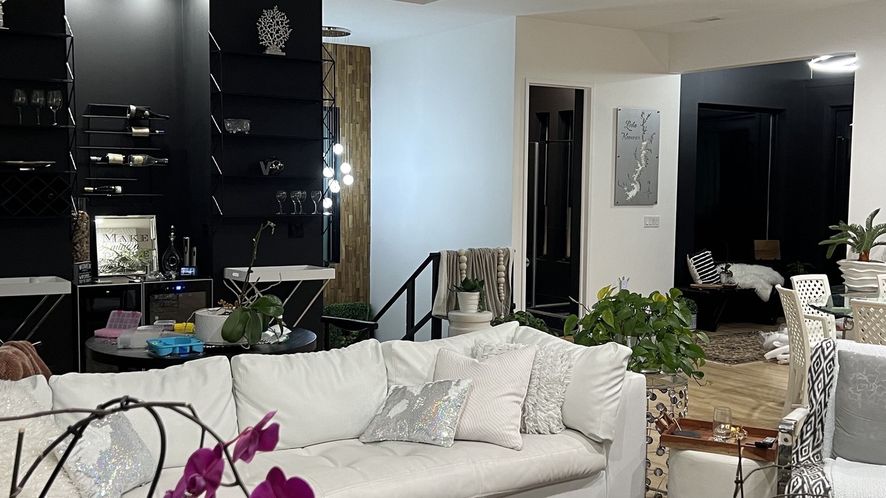 Photo of Bedroom in Six Mile