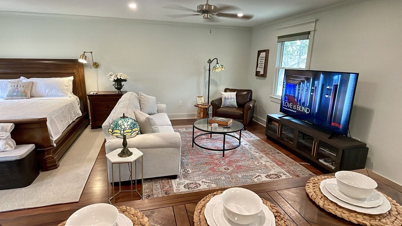 Photo of Bedroom in Hattiesburg