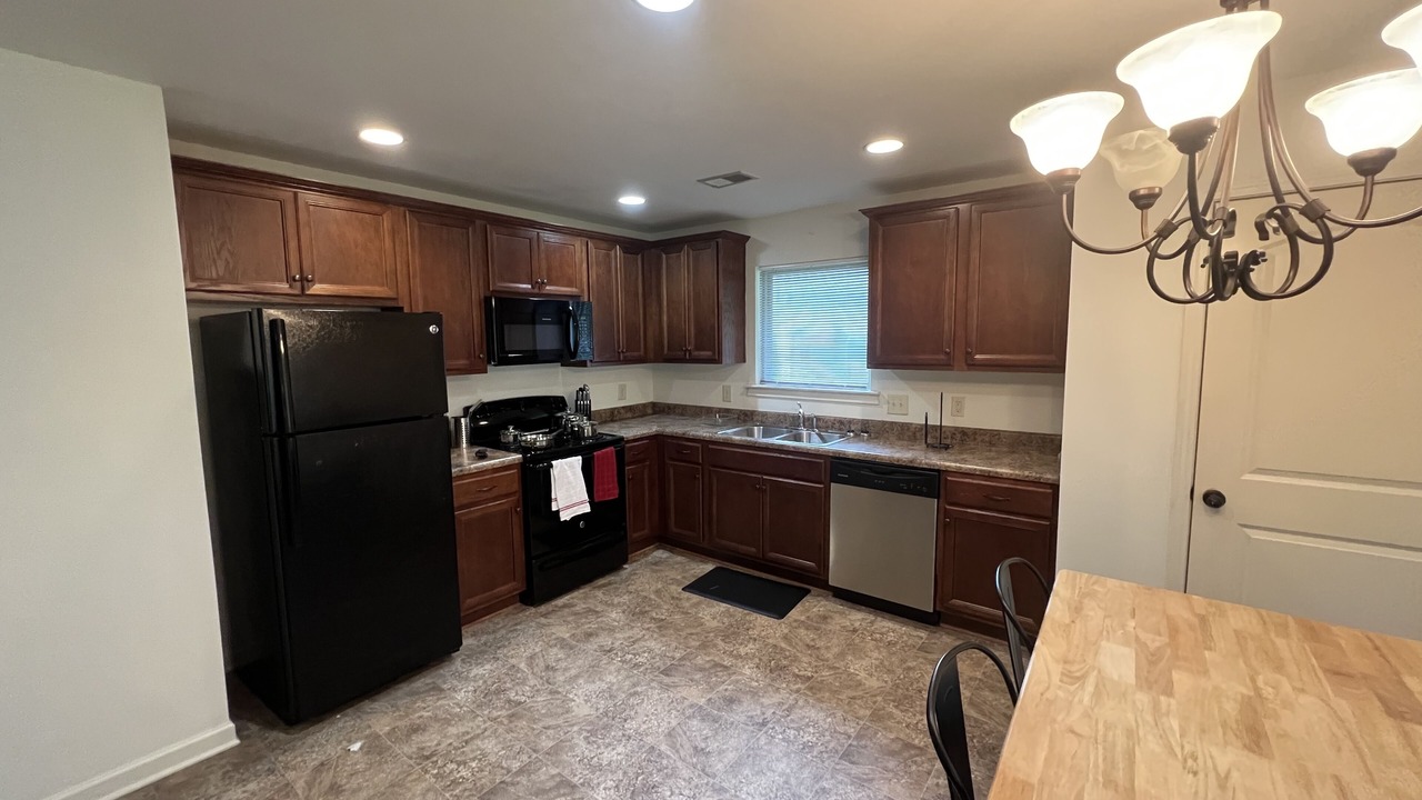 Photo of Kitchen in Calera