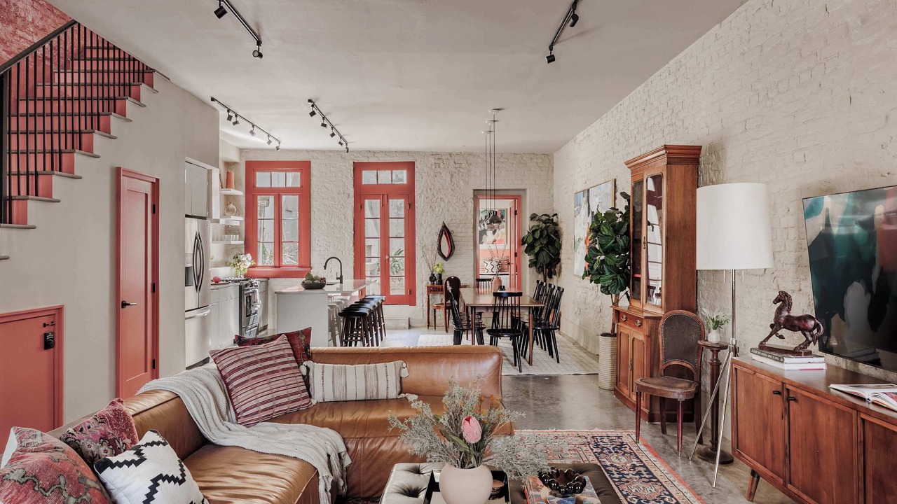 Photo of Livingroom in Arts/Warehouse District