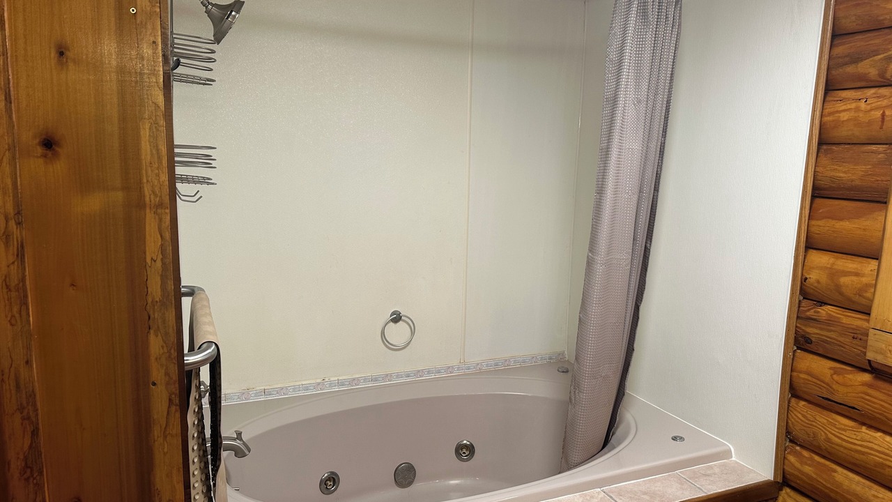 Photo of Bathroom in Gautier