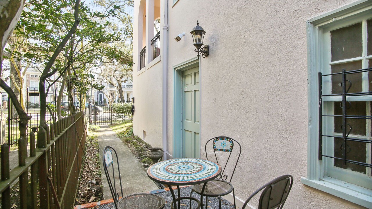 Photo of Outdoor in Faubourg Delassize