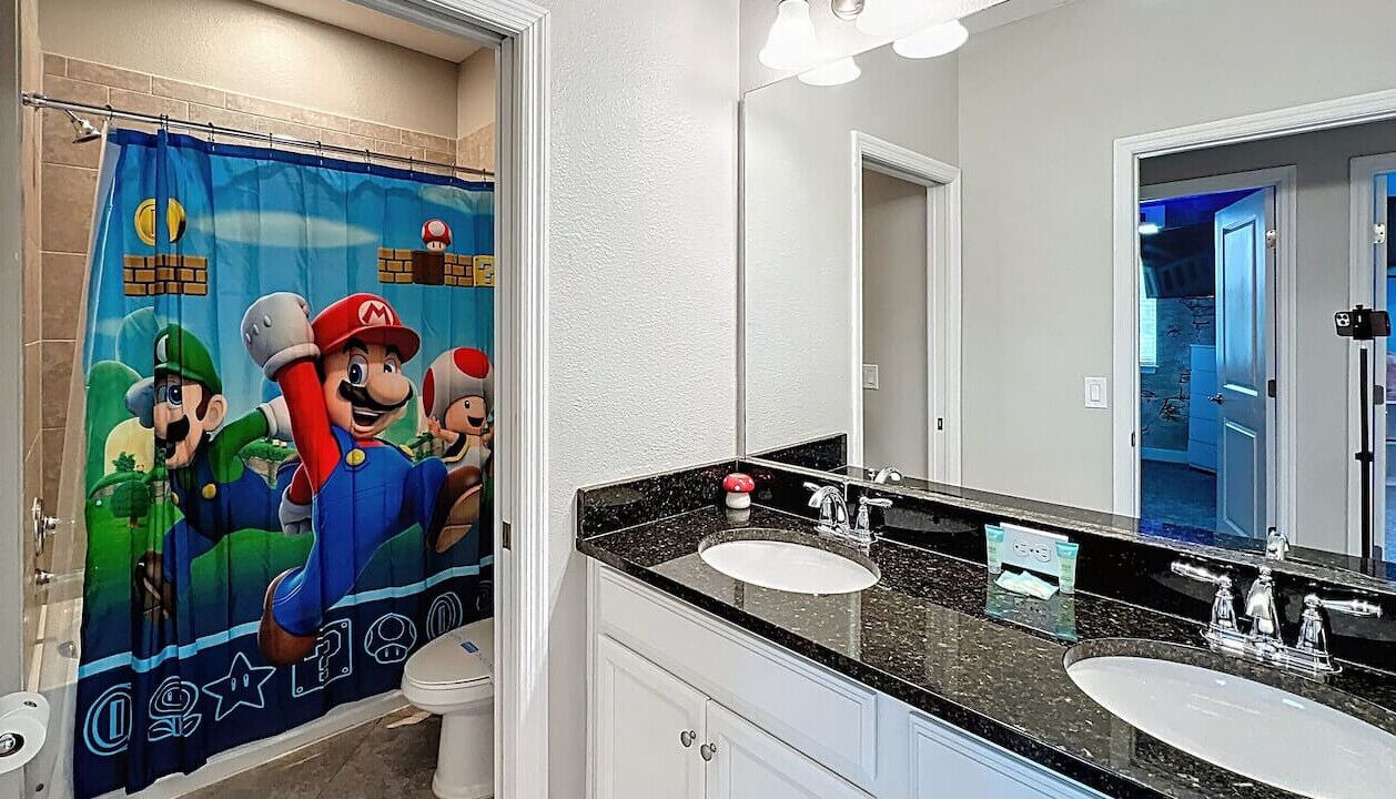 Photo of Bathroom in Davenport