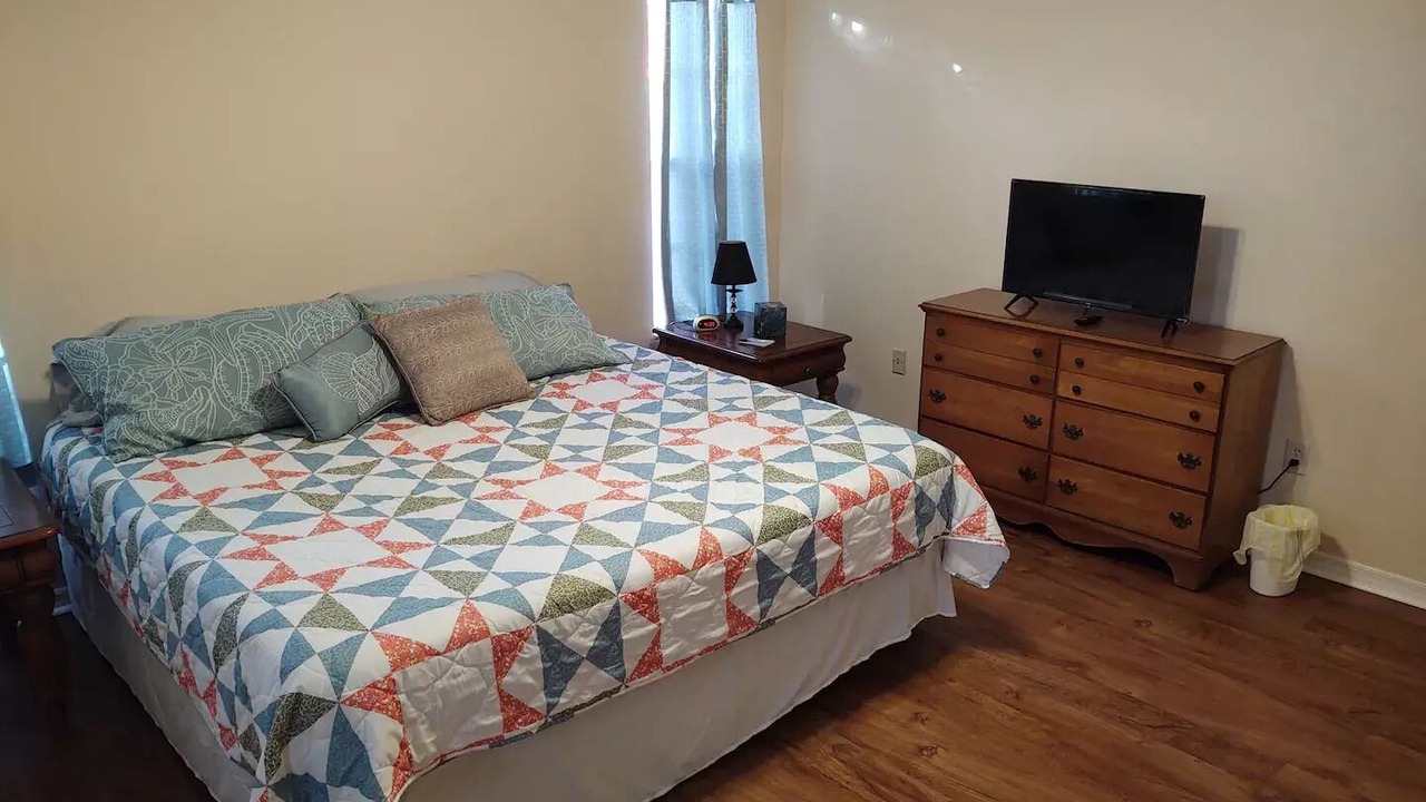 Photo of Bedroom in Titusville