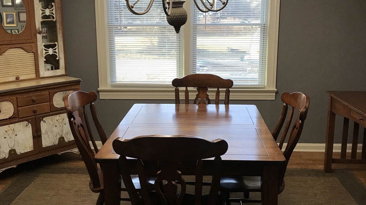 Photo of Livingroom in Elrod