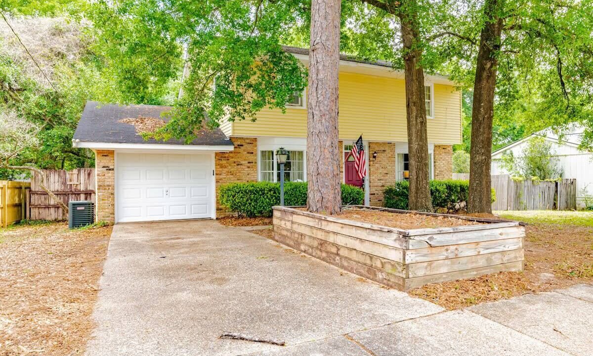 Photo of Outdoor in Mobile
