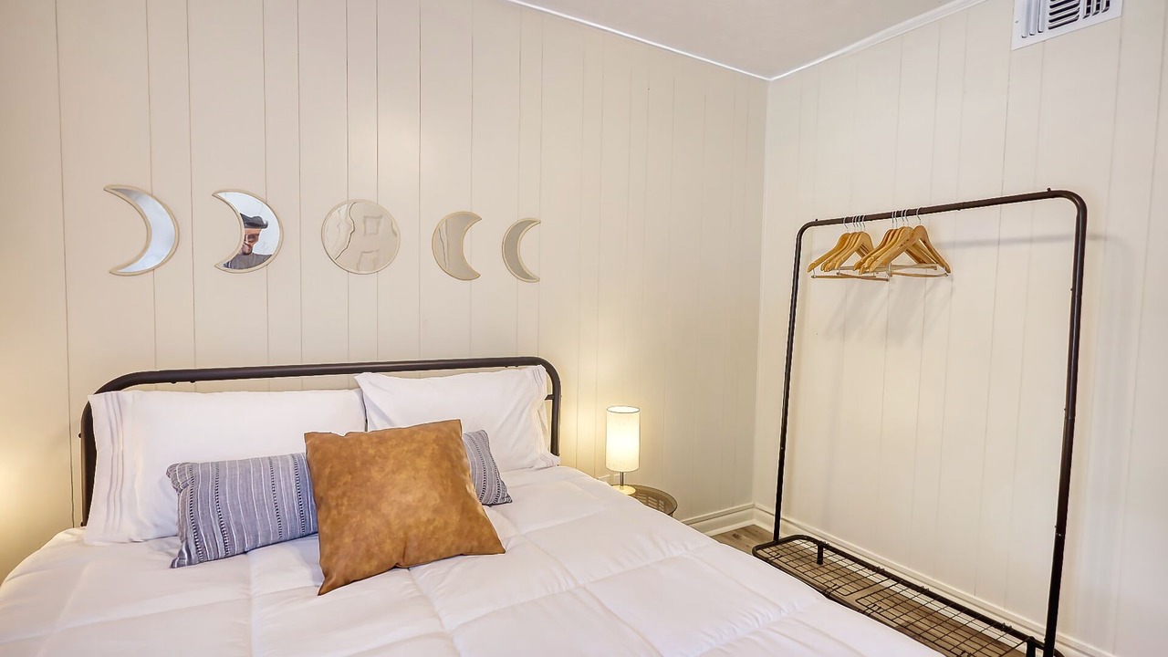 Photo of Bedroom in Covington