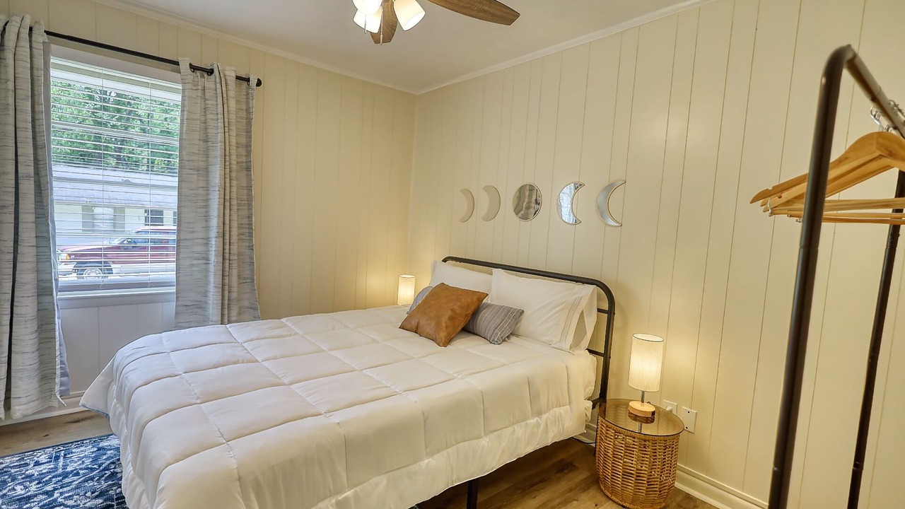 Photo of Bedroom in Covington