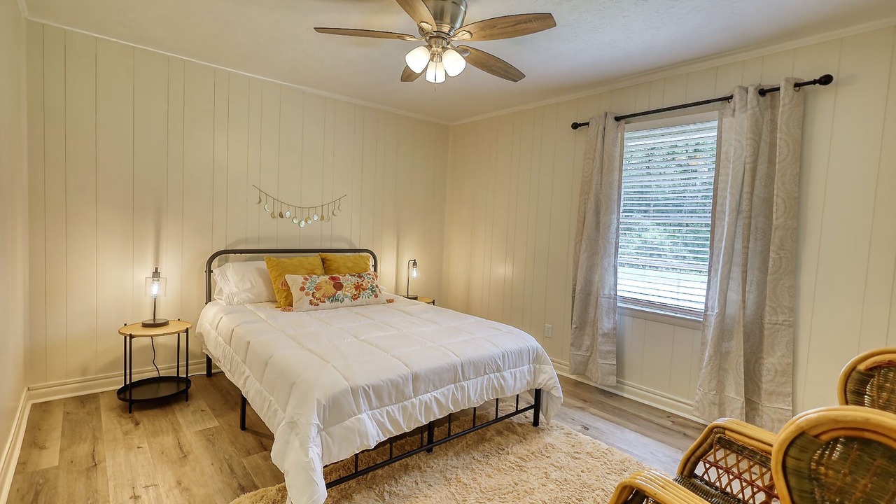 Photo of Bedroom in Covington
