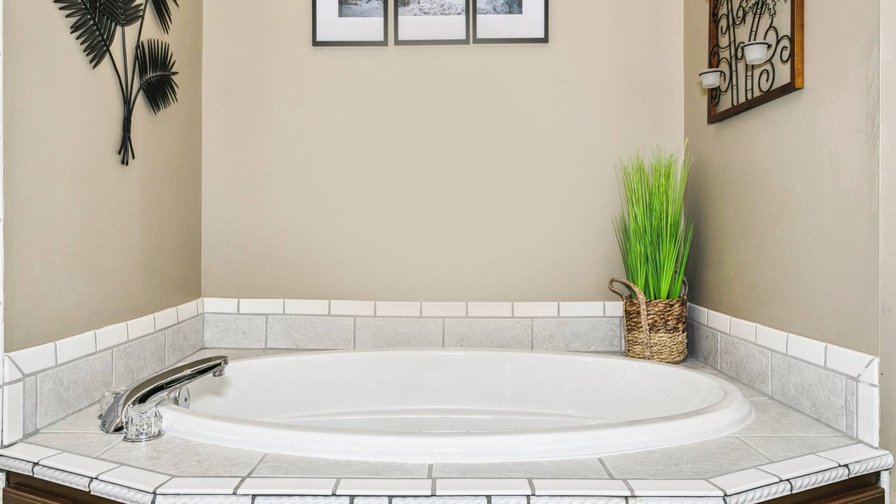 Photo of Bathroom in Ono Island