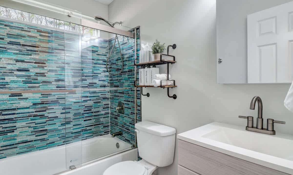 Photo of Bathroom in Pooler