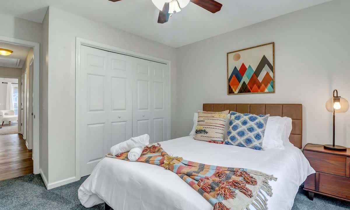 Photo of Bedroom in Pooler