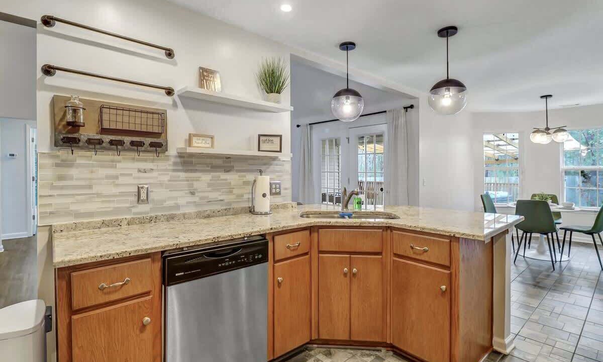 Photo of Kitchen in Pooler