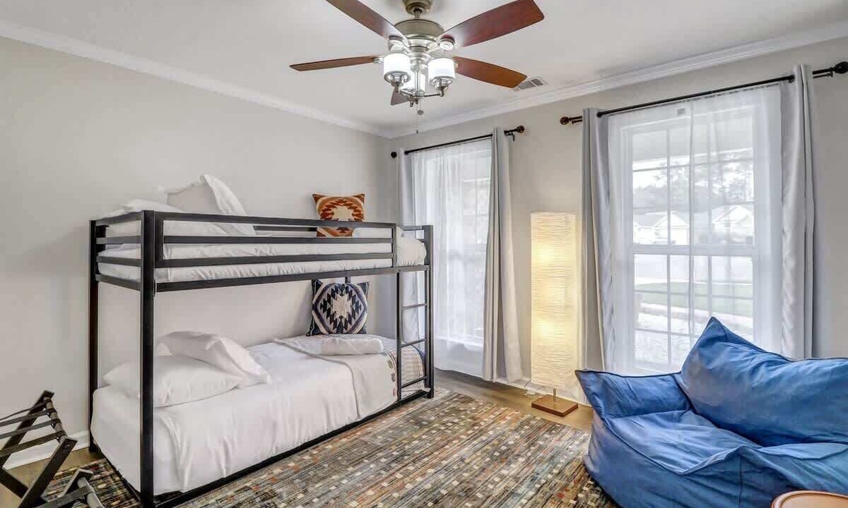 Photo of Bedroom in Pooler