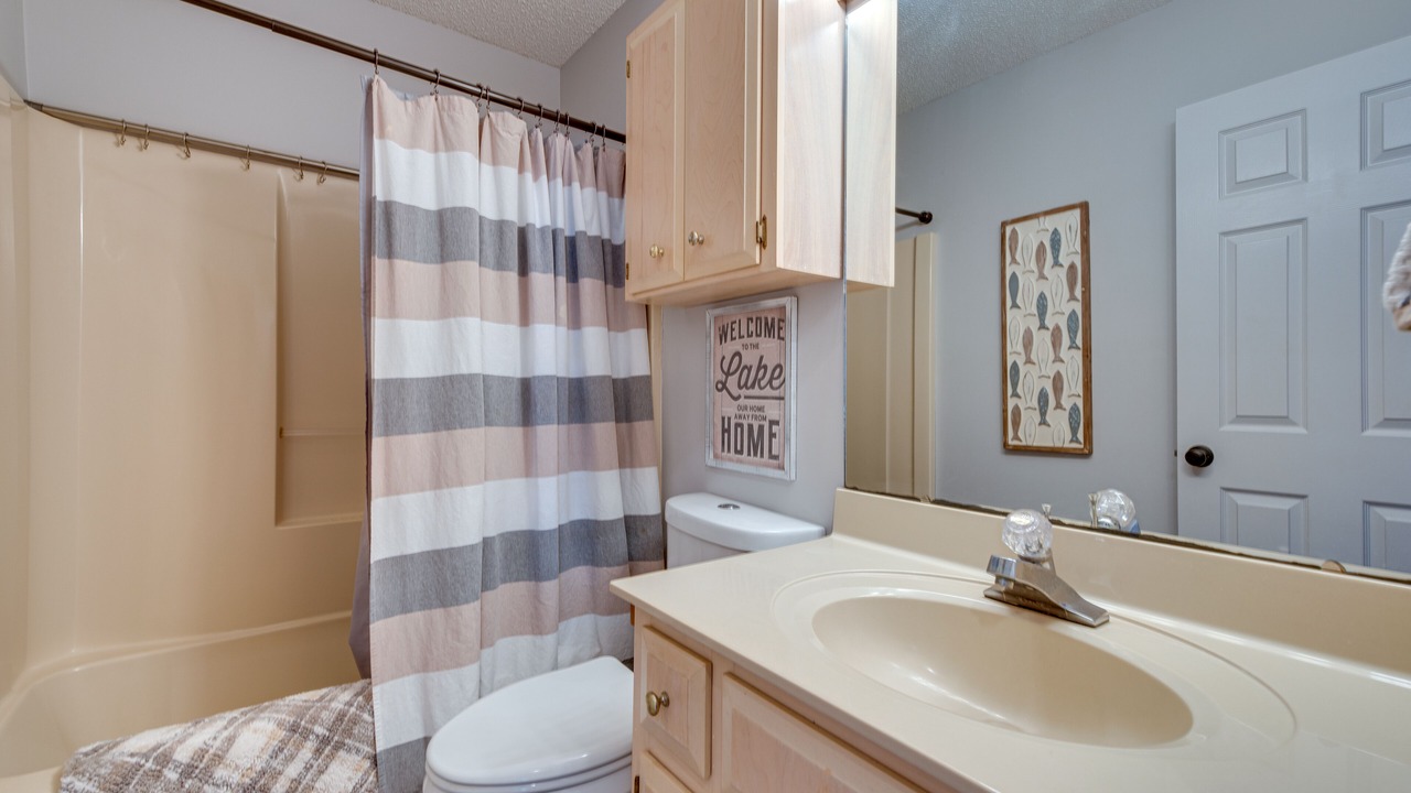 Photo of Bathroom in Eatonton