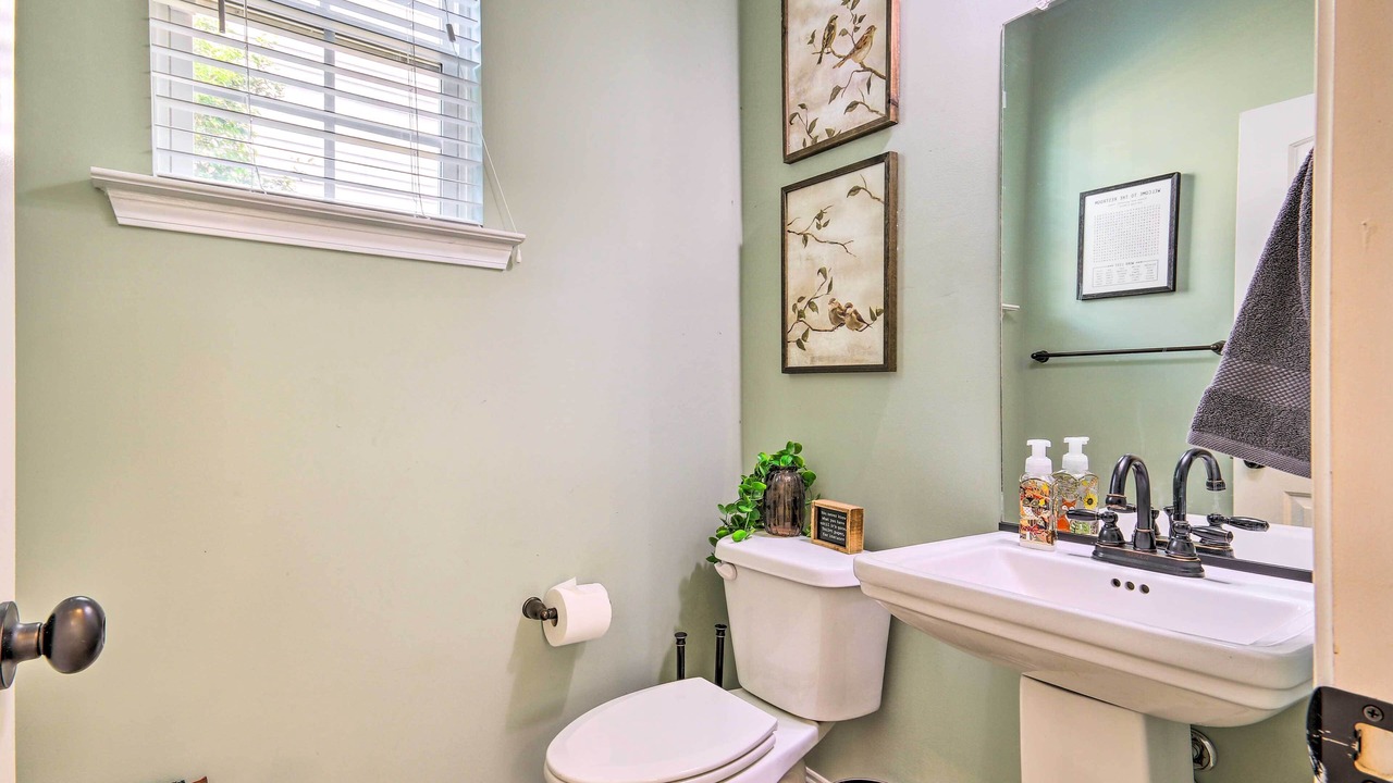 Photo of Bathroom in Grovetown