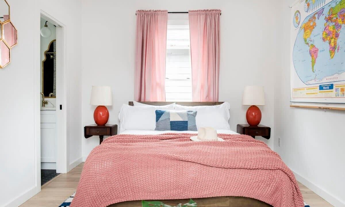 Photo of Bedroom in East Side