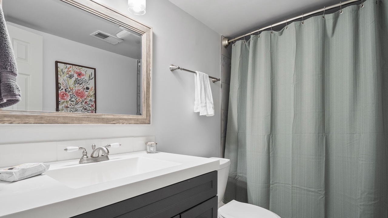 Photo of Bathroom in Jasper