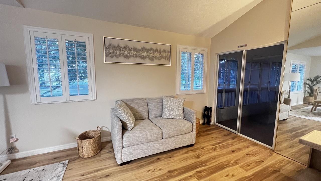 Photo of Livingroom in Plymouth