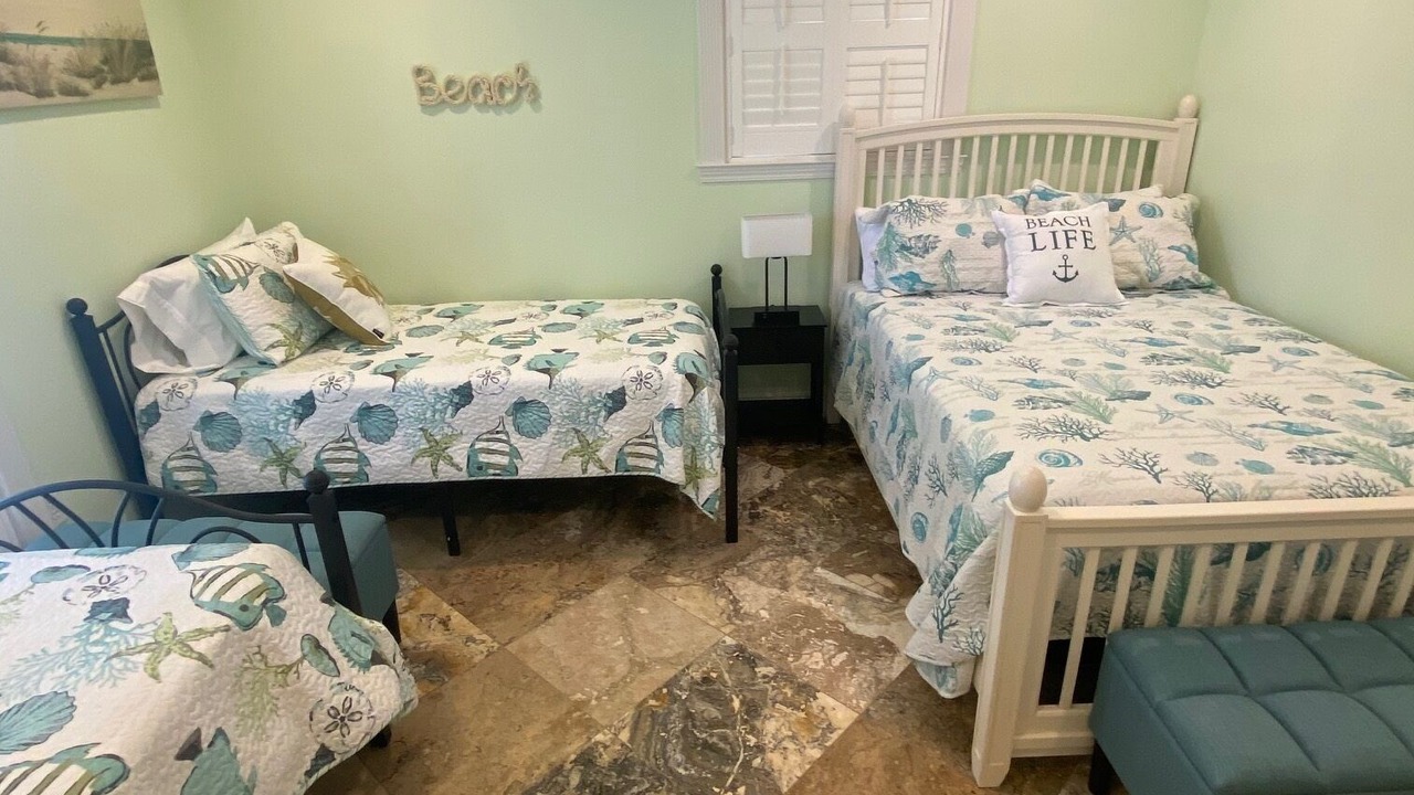 Photo of Bedroom in Long Beach