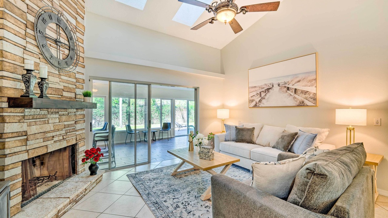 Photo of Livingroom in Lake Mary