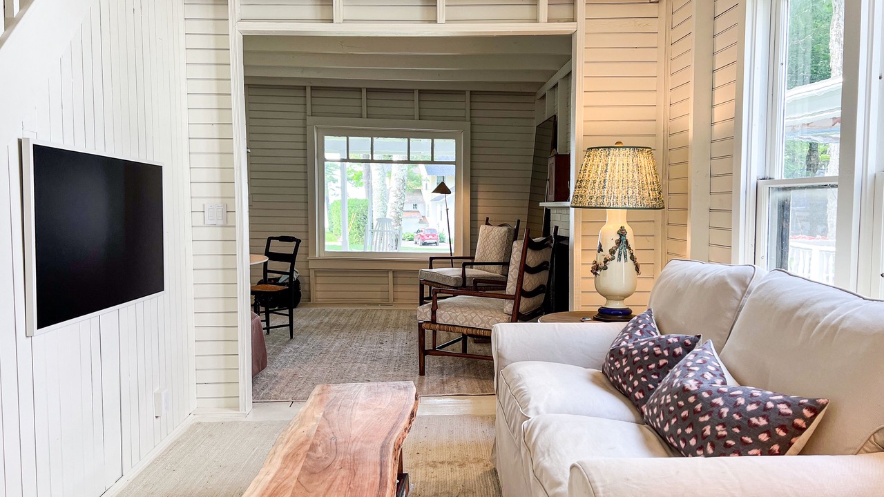 Photo of Livingroom in Wequetonsing