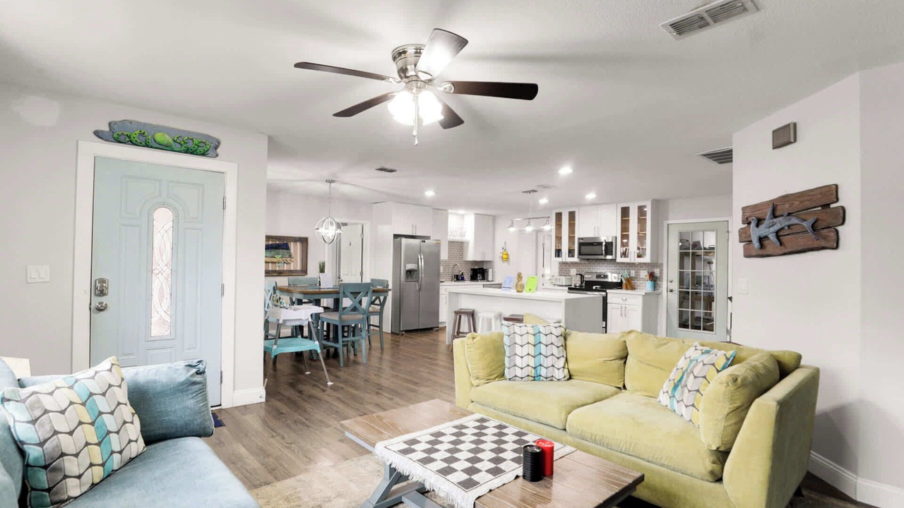 Photo of Livingroom in Fort Walton Beach