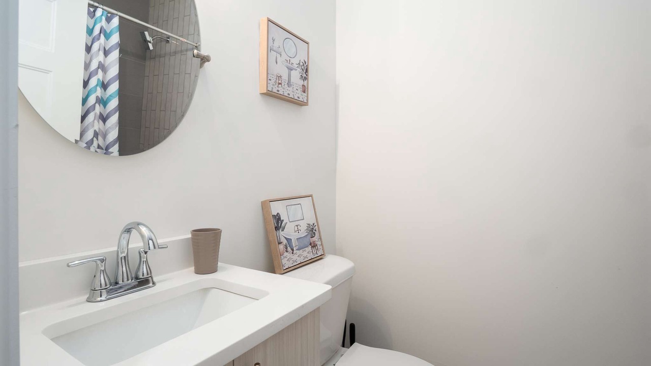 Photo of Bathroom in Jefferson Park