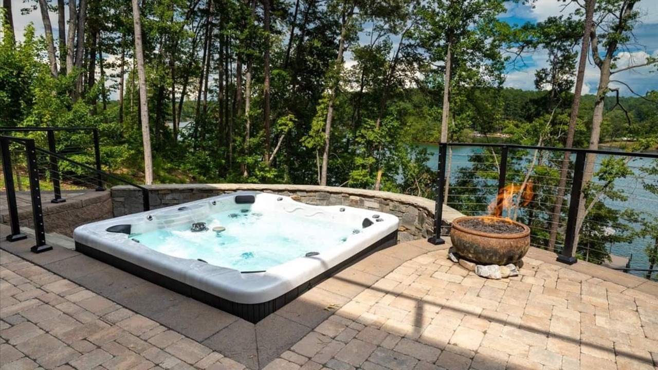 Photo of Outdoor in Seneca