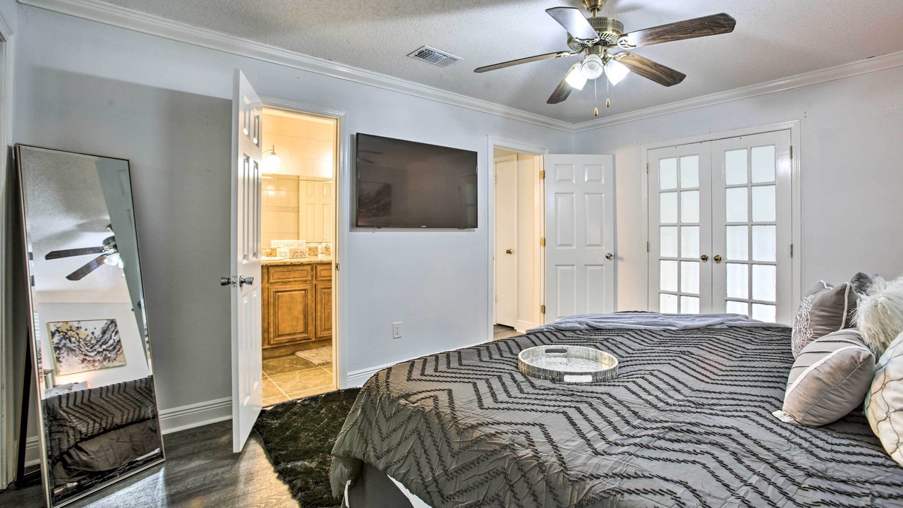 Photo of Bedroom in Read Boulevard East