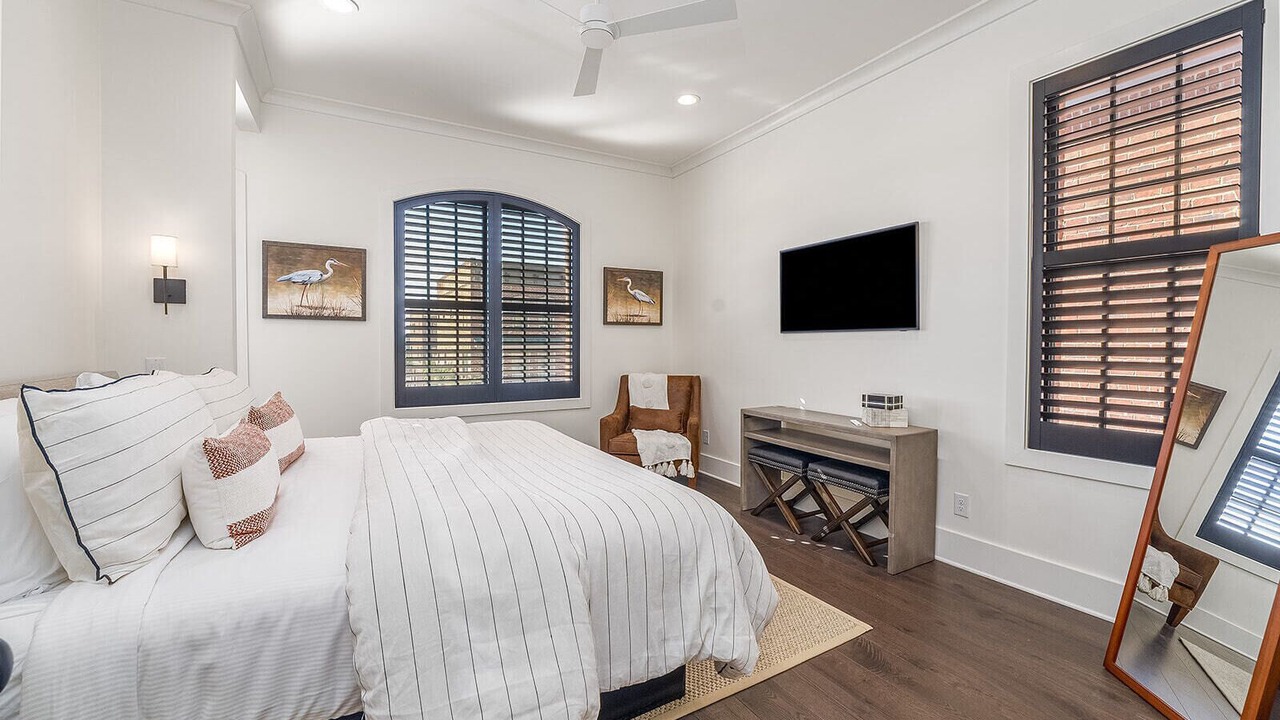 Photo of Bedroom in Hitch Village - Fred Wessels Homes