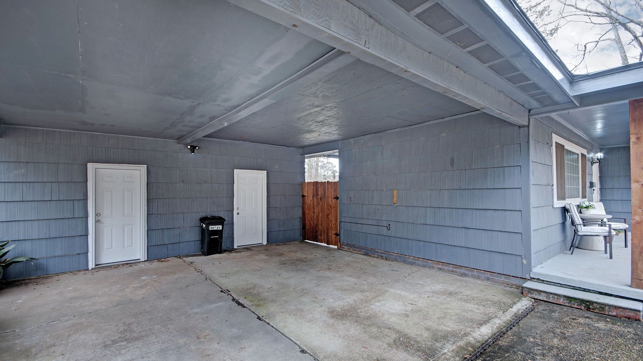Photo of Patio Balcony in Tougaloo