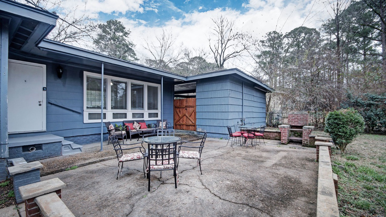 Photo of Outdoor in Tougaloo
