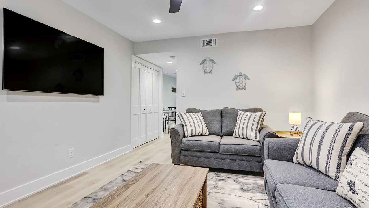 Photo of Livingroom in Tybee Island