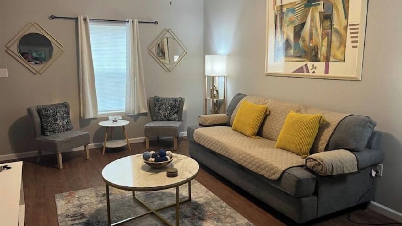 Photo of Livingroom in Valdosta