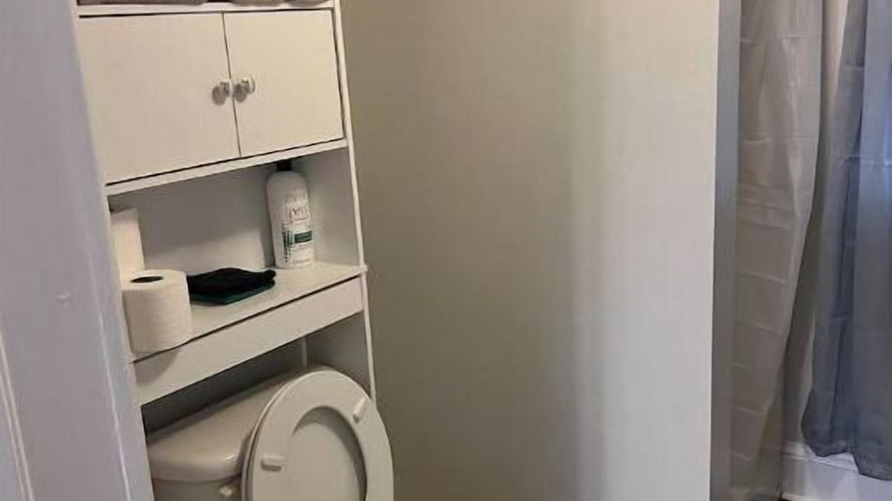 Photo of Bathroom in Valdosta