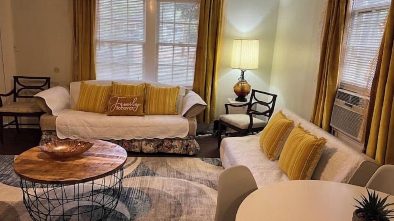 Photo of Livingroom in Valdosta