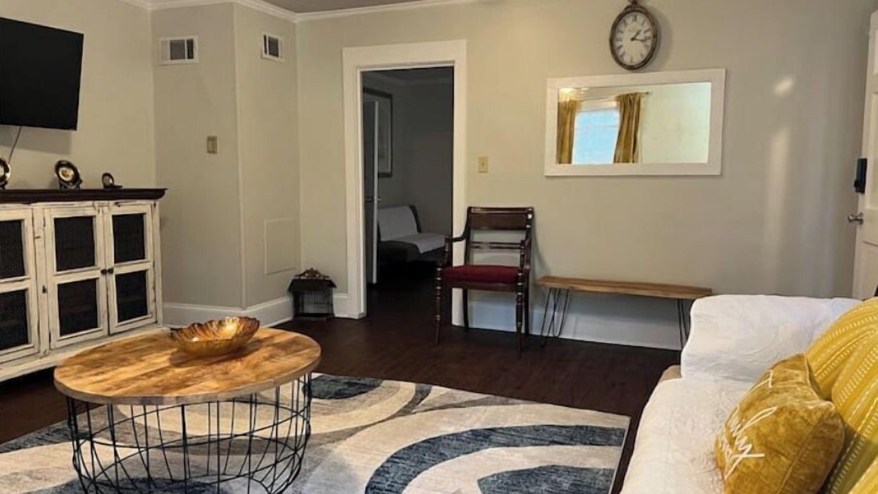 Photo of Livingroom in Valdosta
