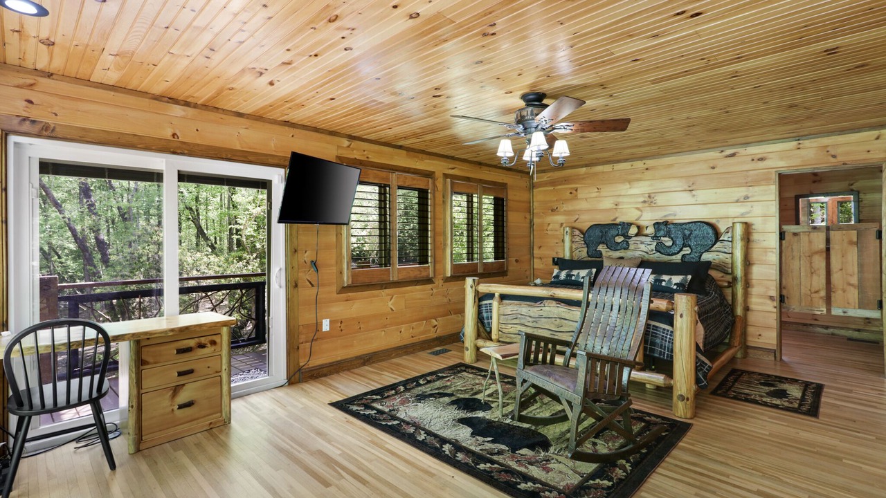 Photo of Bedroom in Ellijay