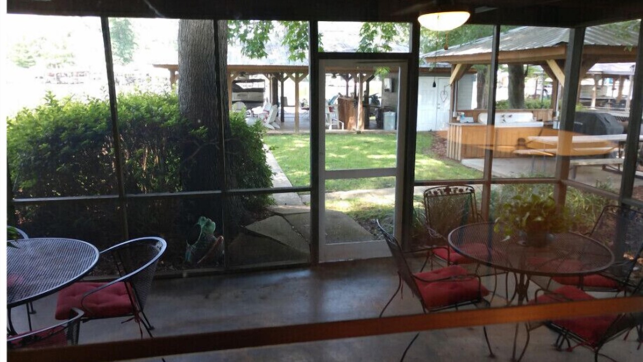 Photo of Outdoor in Warwick