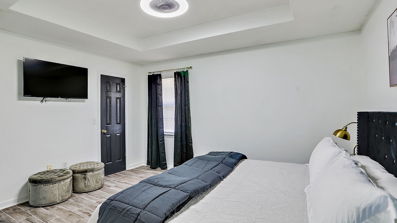 Photo of Bedroom in Pearl